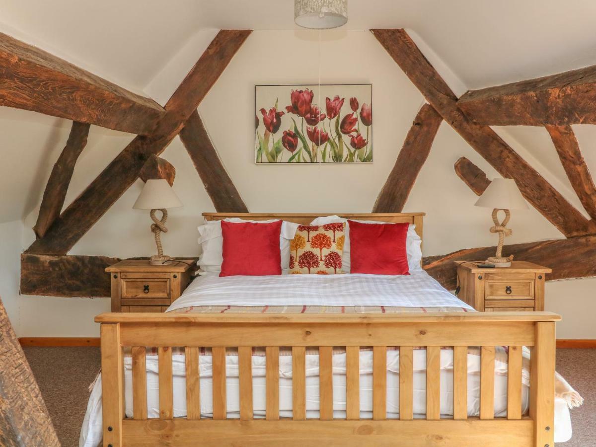 Old Hall Barn 3 Church Stretton Bagian luar foto